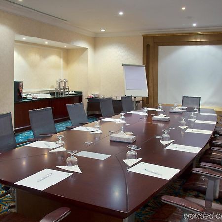 Holiday Inn Al Salam Джеда Бизнес снимка