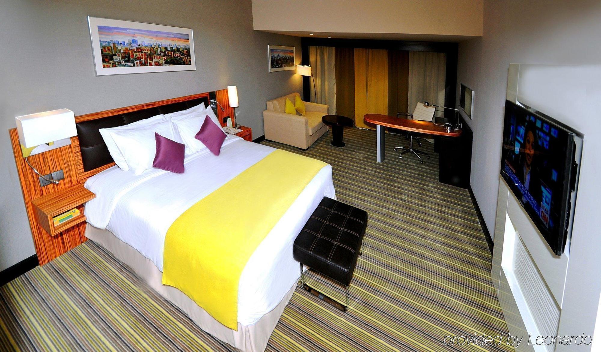 Holiday Inn Al Salam Джеда Екстериор снимка