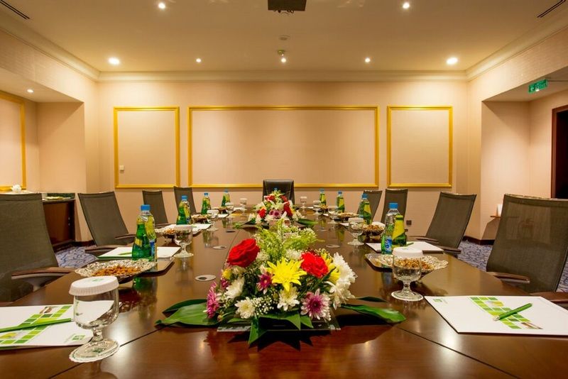 Holiday Inn Al Salam Джеда Екстериор снимка