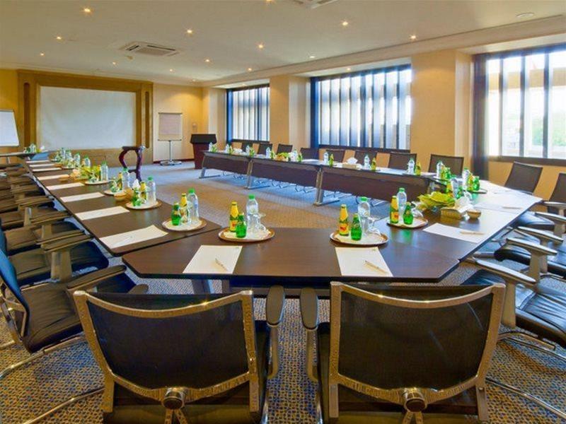 Holiday Inn Al Salam Джеда Екстериор снимка