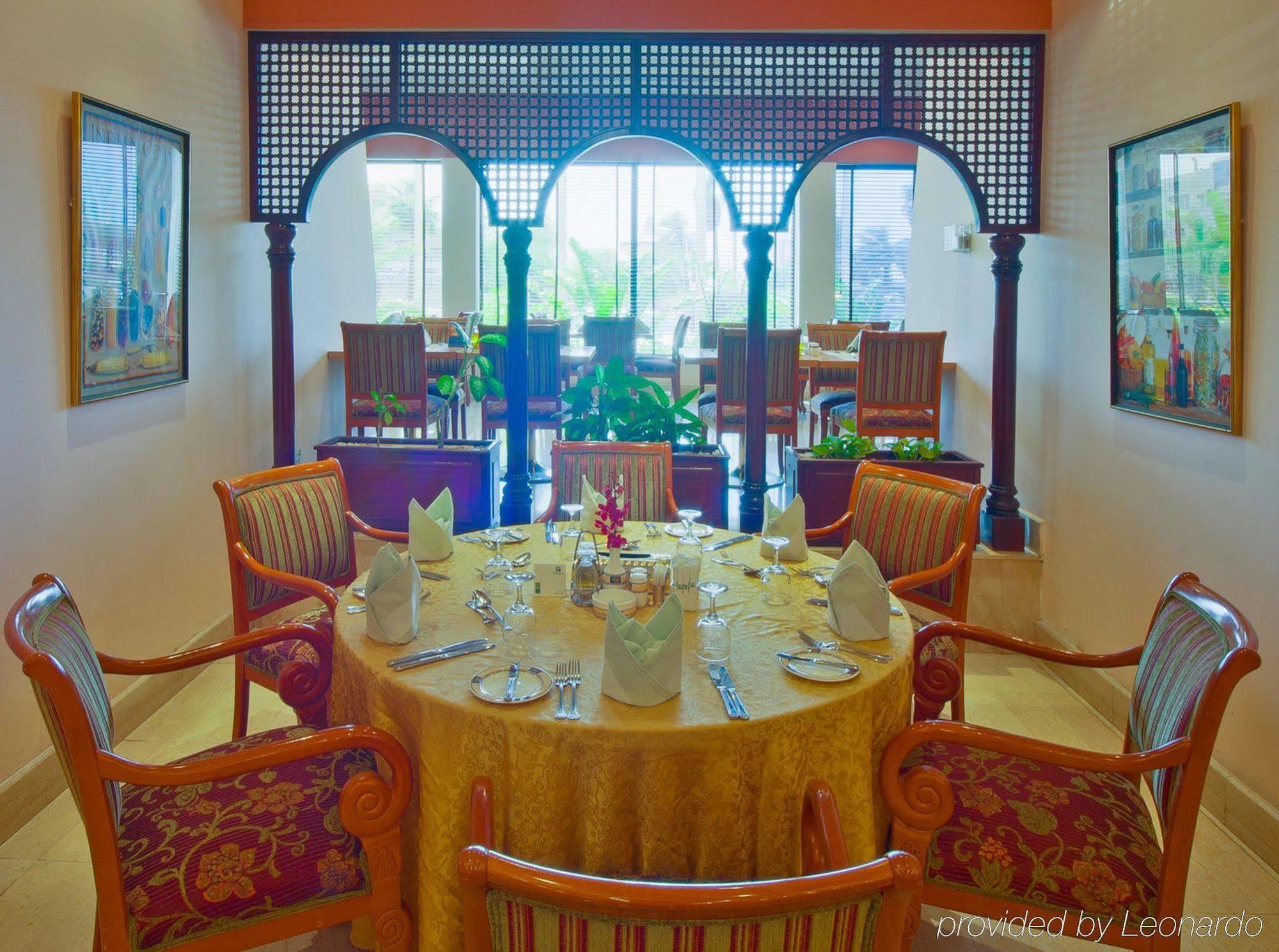 Holiday Inn Al Salam Джеда Екстериор снимка