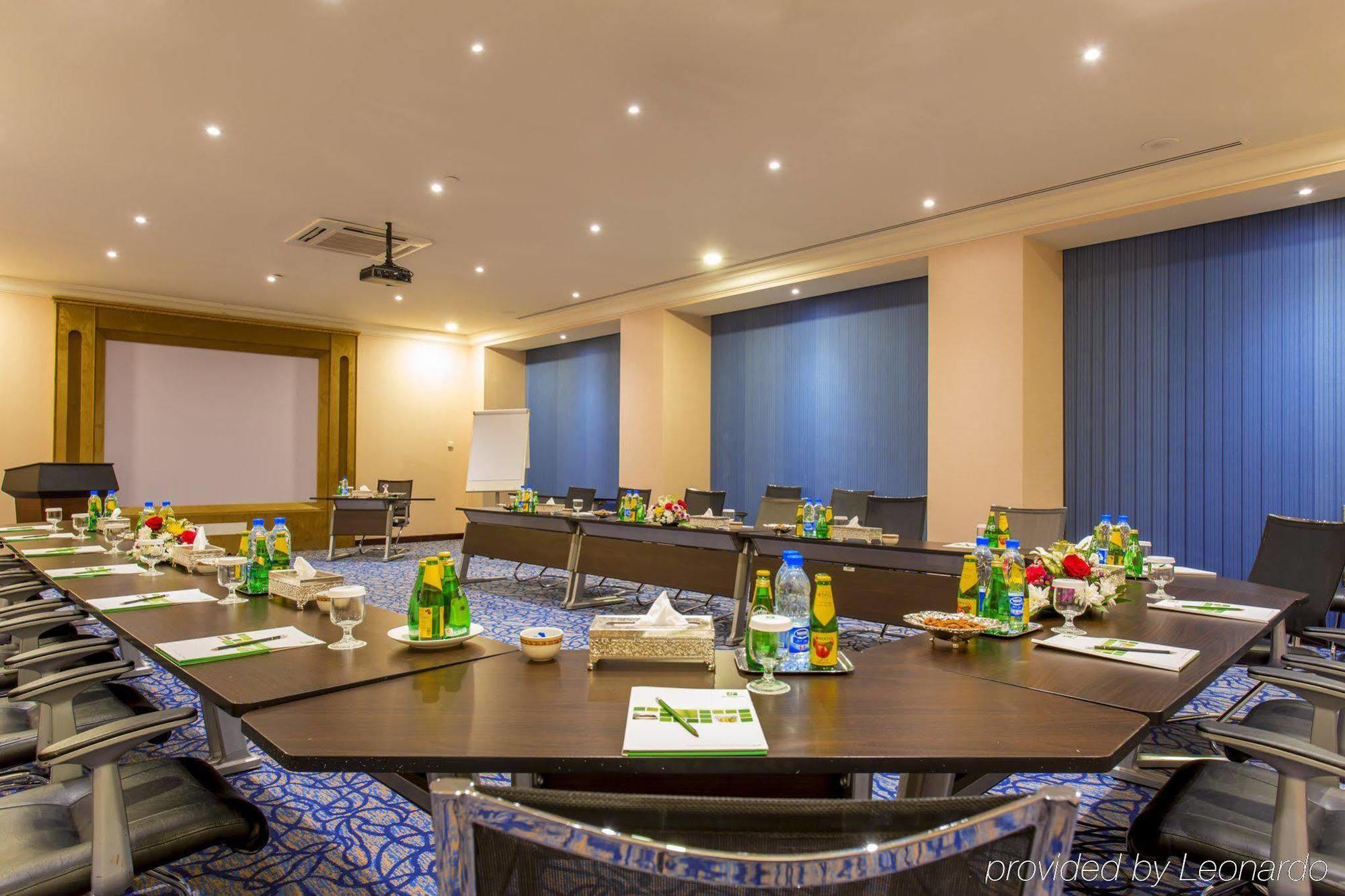 Holiday Inn Al Salam Джеда Екстериор снимка