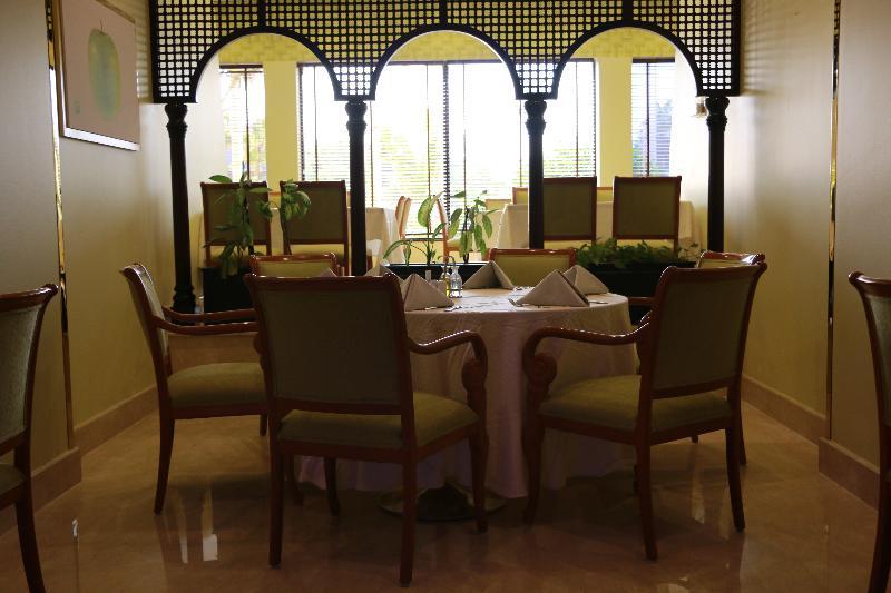 Holiday Inn Al Salam Джеда Екстериор снимка